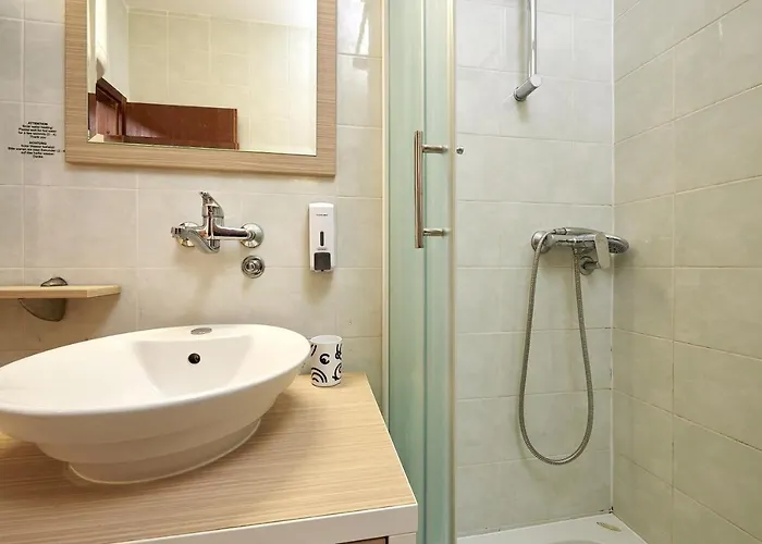 Apartment Mavarstica 17821b *